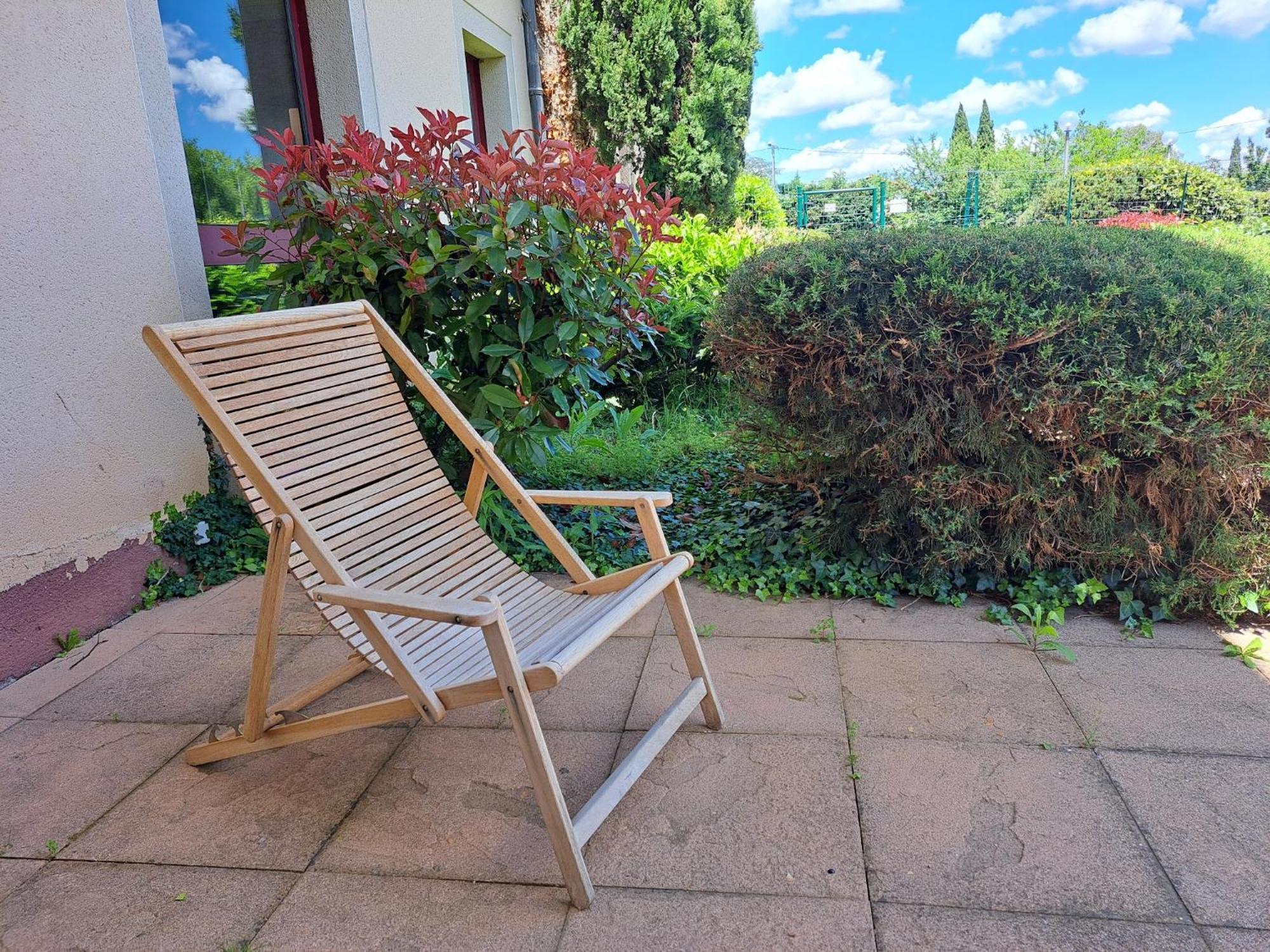 Hotel Le Saint Vincent Lyon Sud Vourles Exterior photo