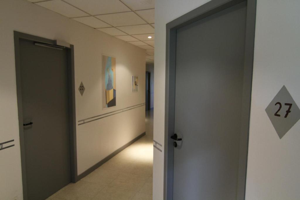 Hotel Le Saint Vincent Lyon Sud Vourles Room photo